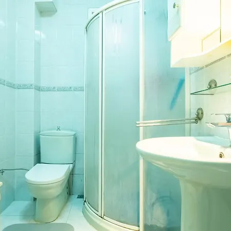 Captivating And Flat Near Osmanbey Metro With Balcony In Sisli Istanbul