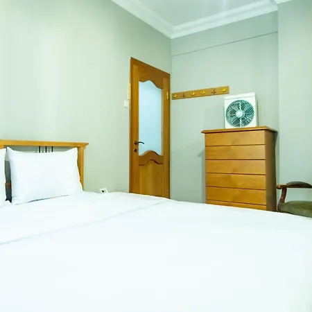 Daire Captivating And Flat Near Osmanbey Metro With Balcony In Sisli
